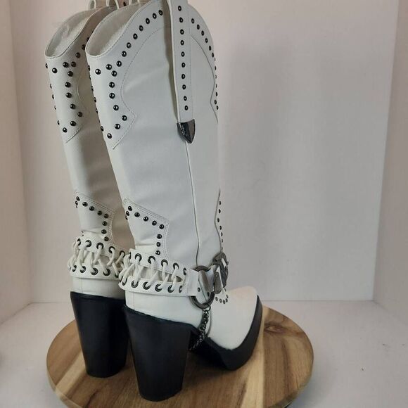 Dolls Kill Widow Harness Cowboy Boots Women's Size 9 M White - Picture 4 of 11